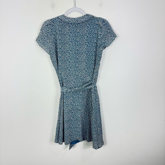 Madewell Silk Ruffle Edge Wrap Dress Bitsy Floral Print Blue Mini Womens S NWT - Picture 6 of 9